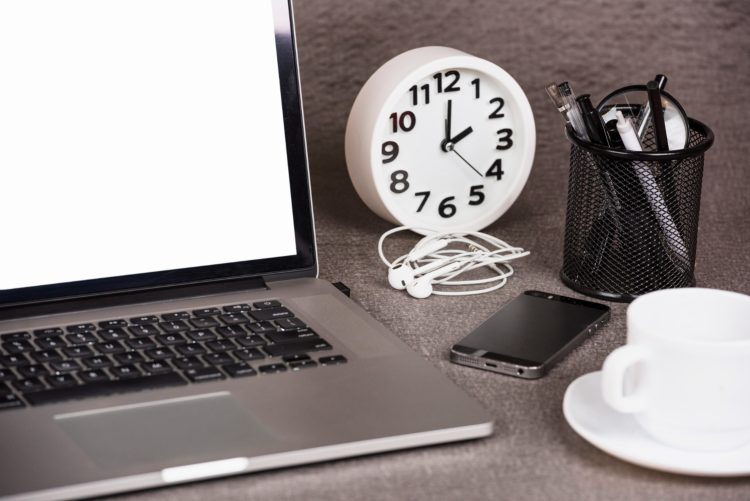 Atrasos no Trabalho Saiba o que diz a lei em Moçambique